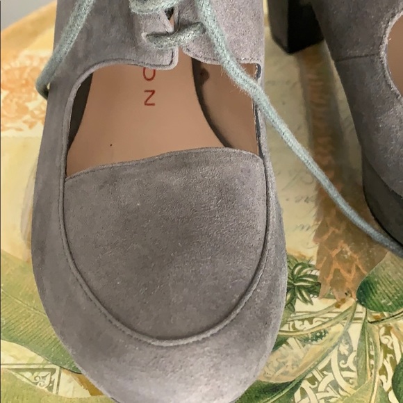 shoes - Picture 7 of 7